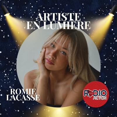 Artiste en lumière: Entrevue avec Romie Lacasse