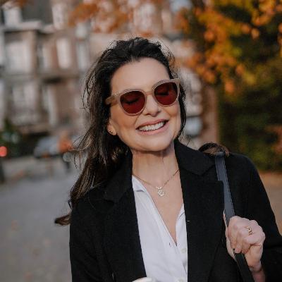 Afl. 307 Twee vragen waarmee je de kans op overeten verkleint Afl. 307 Twee vragen waarmee je de kans op overeten verkleint