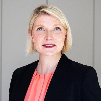 Cathryn Clüver Ashbrook | Politikwissenschaftlerin | Autokratie statt Demokratie: Ist Trump eine Gefahr für die USA? Cathryn Clüver Ashbrook | Politikwissenschaftlerin | Autokratie statt Demokratie: Ist Trump eine Gefahr für die USA?