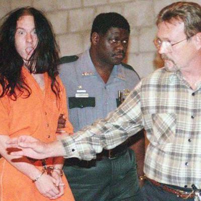 Murder Wuz The Case: Episode 6 Roderrick Ferrell and The Vampire Clan
