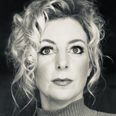 BONUS: Een reis naar binnen: kunst, gelaagdheid en diepe verbinding met Annemiek Vera