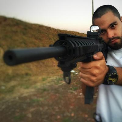 Armas de Fogo e Defesa Pessoal Armas de Fogo e Defesa Pessoal