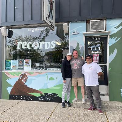 S5E14 Murals Inside and Out