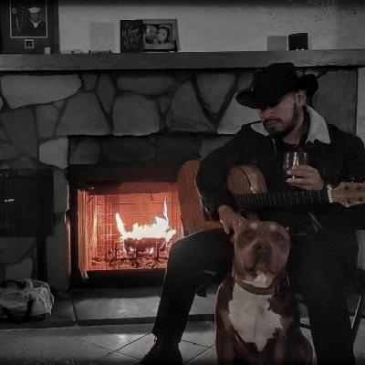 S3;E5; Special Guest SamQ. Female perspective: Online dating tips; Alpha females; Friends with the opposite sex; How men chose women at the club/bar