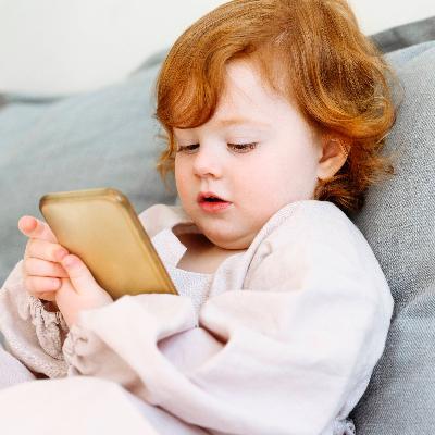 Handy fürs Kind: Wann ist der richtige Zeitpunkt?