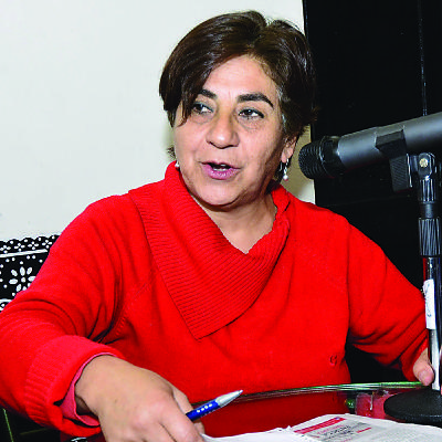 Amalia Pando responde a Almaraz. Sobre el derrotismo ! Amalia Pando responde a Almaraz. Sobre el derrotismo !