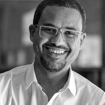 Mémoire et humanités: les identités plurielles | David Diop