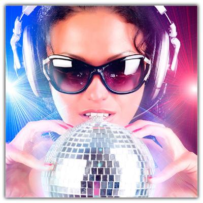 Paradise Sessions 684 - Disco's Revenge  - Stars on 45's Directors Cut Edition Pt2 and featuring the Awesome 4Some  - With Marky P Live on Cruise FM - 5th November 2025