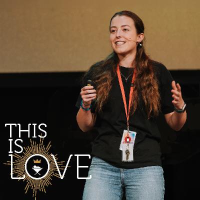 This Is Love: When God Gave His Very Best - Alyssa McKnight