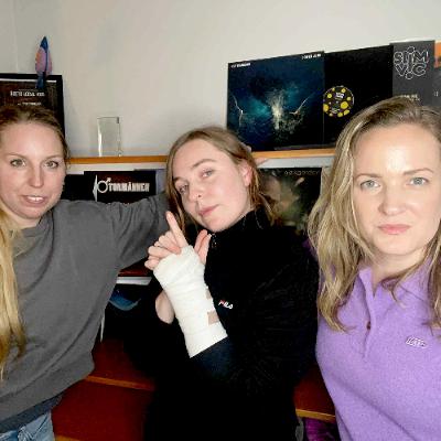 Lamour Podcast #235 - Ungdomsvurm, tjejnyår & noughties Lamour Podcast #235 - Ungdomsvurm, tjejnyår & noughties