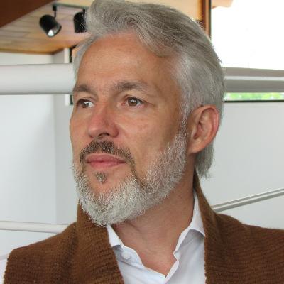 Live #032 - Despertar com Calil - O que é Riqueza para você?