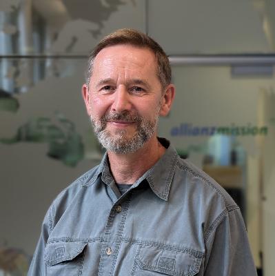 Hilfe, die ankommt | mit Samuel Pienkny, Leiter der FeG Auslandshilfe