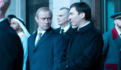 Le Mage du Kremlin : bande-annonce du film d’Olivier Assayas avec Paul Dano et Jude Law