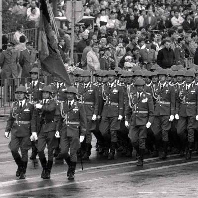 DDR-Armee - Sozialistische Soldaten DDR-Armee - Sozialistische Soldaten