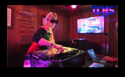 Pegasus Seiya vs Dragon Shiryu! - Saint Seiya 1x04 Rewatch (Spoilers!)