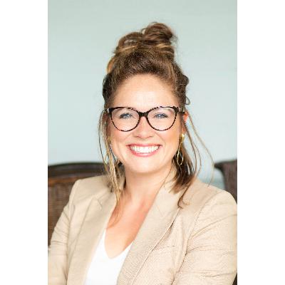 Full Potential Podcast - Season 4, Episode 19 - Elizabeth West