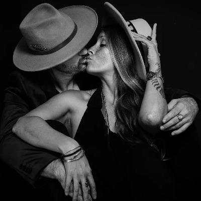 Episode 10 - Exploring the Artistic Journey of Paula Vasquez Meeks: Insights into Conceptual Photography and Artistic Expression