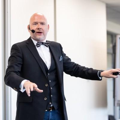 The Value of Trust feat. Keld Jensen The Value of Trust feat. Keld Jensen