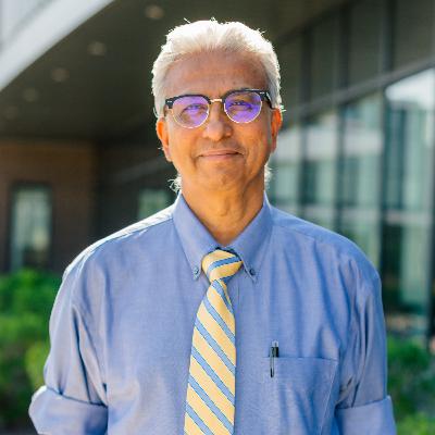 S3 Ep1: The Growth Mindset (Mr. Thirukkurungudi) S3 Ep1: The Growth Mindset (Mr. Thirukkurungudi)