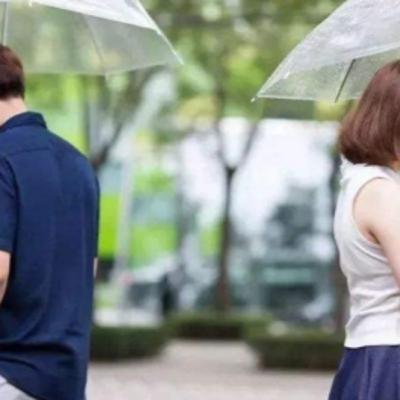 Tha thứ hay ly hôn?