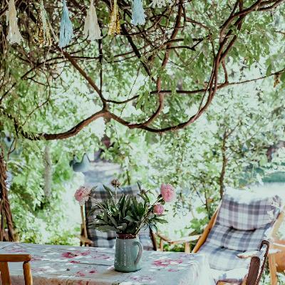 Ep. 457: Community V. Engagement & Working Outside Ep. 457: Community V. Engagement & Working Outside