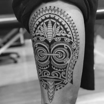 Descubra 45 Tatuagens Tribais Masculinas que Vão Transformar Seu Estilo!
