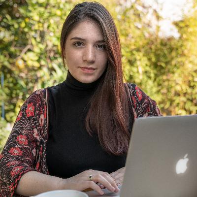 36 Lara Pombo | Productora Ejecutiva - Jefa de Producción