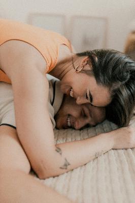 Naked and Afraid: Seven Stress Busters for Your Bedroom Naked and Afraid: Seven Stress Busters for Your Bedroom