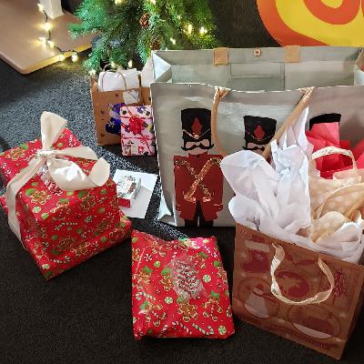 AFTER THE SHOW PODCAST: Fantastic Gift. AFTER THE SHOW PODCAST: Fantastic Gift.