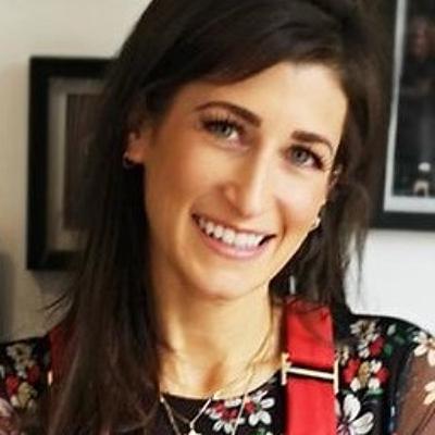 Lucy Tucker - The Insta Nail Queen Lucy Tucker - The Insta Nail Queen