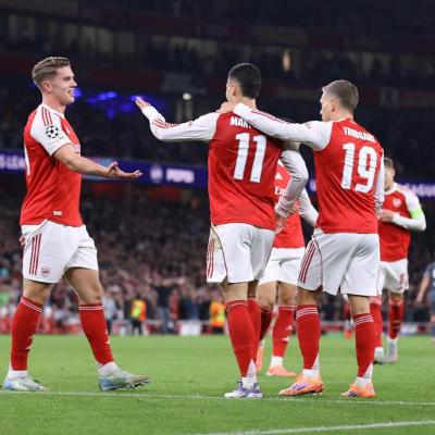 Une équipe vaste et bien rodée | Arsenal 2 - 0 Olympiakos Une équipe vaste et bien rodée | Arsenal 2 - 0 Olympiakos