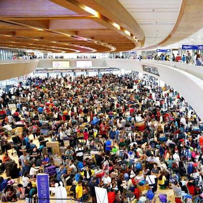#282 - Bakit hindi maganda ang airport sa Manila? #282 - Bakit hindi maganda ang airport sa Manila?
