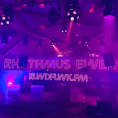 3 - 11 Oliver Scotoni kreiert e besseri Welt