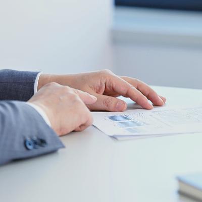 Luật sư phân tích vụ công ty ở TP.HCM công khai kỷ luật thực tập sinh trên Facebook