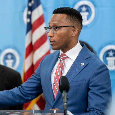 Poll Shows Menefee Leading in Texas House Race