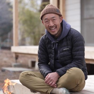 細萱彰｜未舗装な教育のランナー