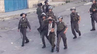 فلسطين تحت المجهر-الدروع البشرية