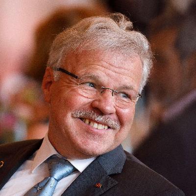 "Astronaut ist man für immer" | Reinhold Ewald, Astronaut "Astronaut ist man für immer" | Reinhold Ewald, Astronaut
