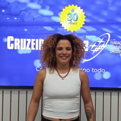 Cantora Lalis apresenta tour gratuita em Sorocaba; primeiro show é neste domingo (28) no TMTV