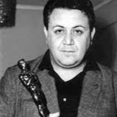 Tribute to Greek composer Manos Hatzidakis