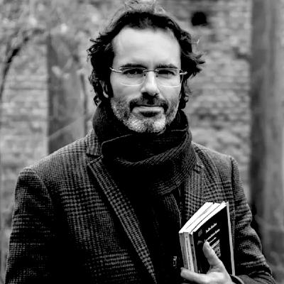 "Encuentros" con el poeta Iván González