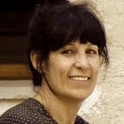 Manuela Gonzalez : morts, incendies et secret familial . Lecture clinique