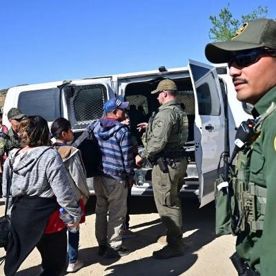 "Tenemos que prepararnos para el peor escenario ante la toma de protesta de Trump": Activista sobre deportaciones masivas