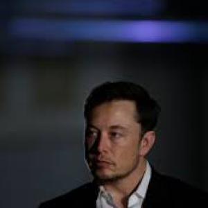 Flint Water Crisis - Elon ready to help