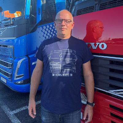38: We discuss 30 years of the Volvo FH with Volvo Trucks director of press tests Tobias Bergman