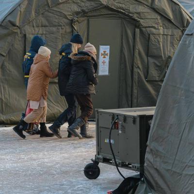 Понад сто тисяч абонентів без гарячих батарей: як у Харкові долають наслідки обстрілів ТЕЦ і електропідстанцій Понад сто тисяч абонентів без гарячих батарей: як у Харкові долають наслідки обстрілів ТЕЦ і електропідстанцій