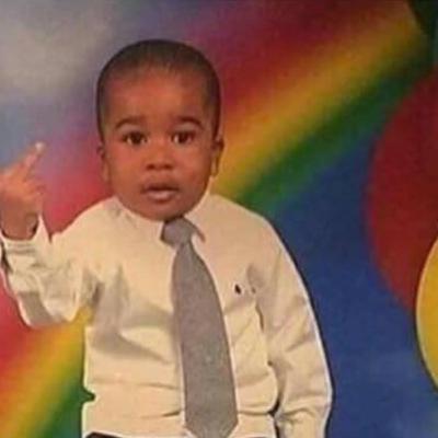 𝑫𝑬 𝑴𝑬𝑳𝑨𝑵𝑰𝑬 𝑲𝑳𝑬𝑰𝑵 𝒀 𝑳𝑨 𝑻𝑬𝑶𝑹Í𝑨 𝑫𝑬𝑳 𝑱𝑼𝑬𝑮𝑶