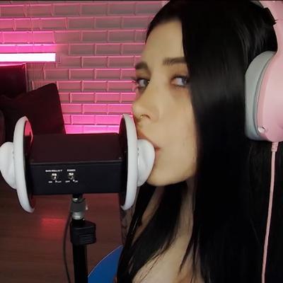 TASTY EAR EATING ASMR