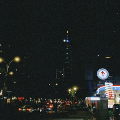 ep.1 エイプリルってどんな人? ep.1 エイプリルってどんな人?