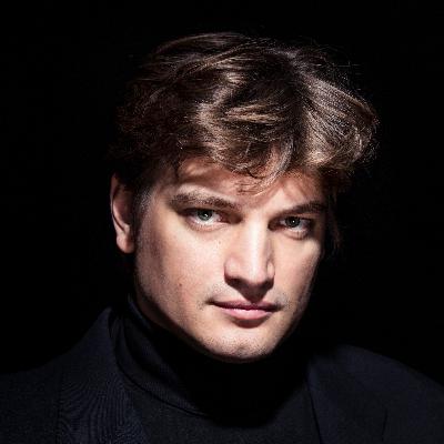Episode 11: Petr Limonov, concert pianist, conductor, composer, and former male model
